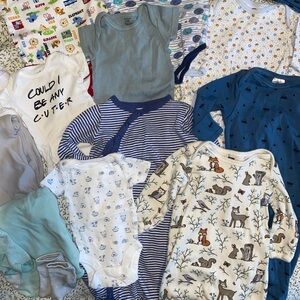 Newborn to 9 Month Baby Boy 30+ Clothing Bundle